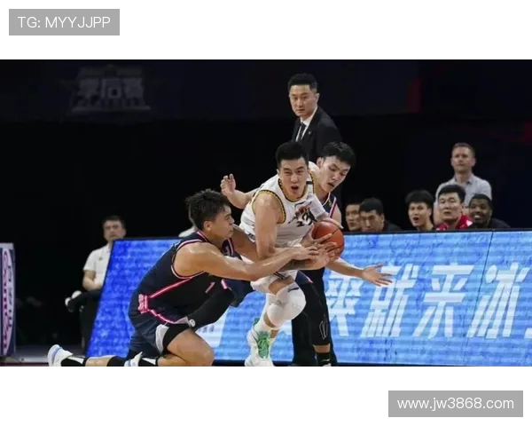 解说员力挺赵睿只要健康他就是本土最强一号位核心篮球赛场公认 解说员力挺赵睿只要健康他就是本土最强一号位核心篮球赛场公认