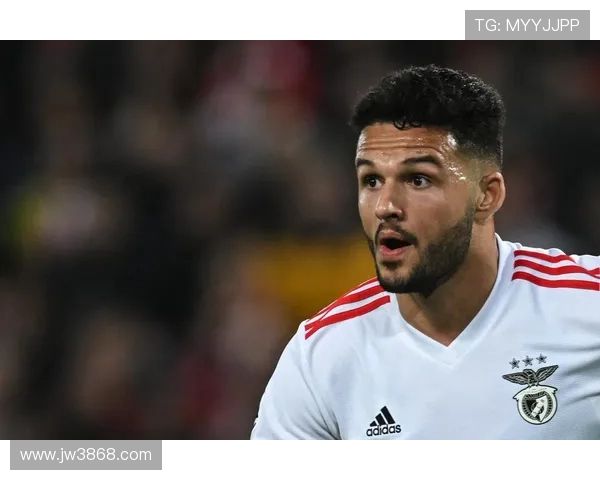 青训赛场上演帽子戏法库尔图瓦点赞贡萨洛未来可期足球新星社媒盛赞